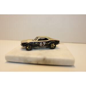 Vintage 1982 Hot Wheels 1967 Camaro #67 Gold And Black Mattel Diecast Car